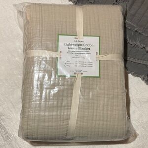 L.L. Bean Cotton Gauze Blanket - sand bar